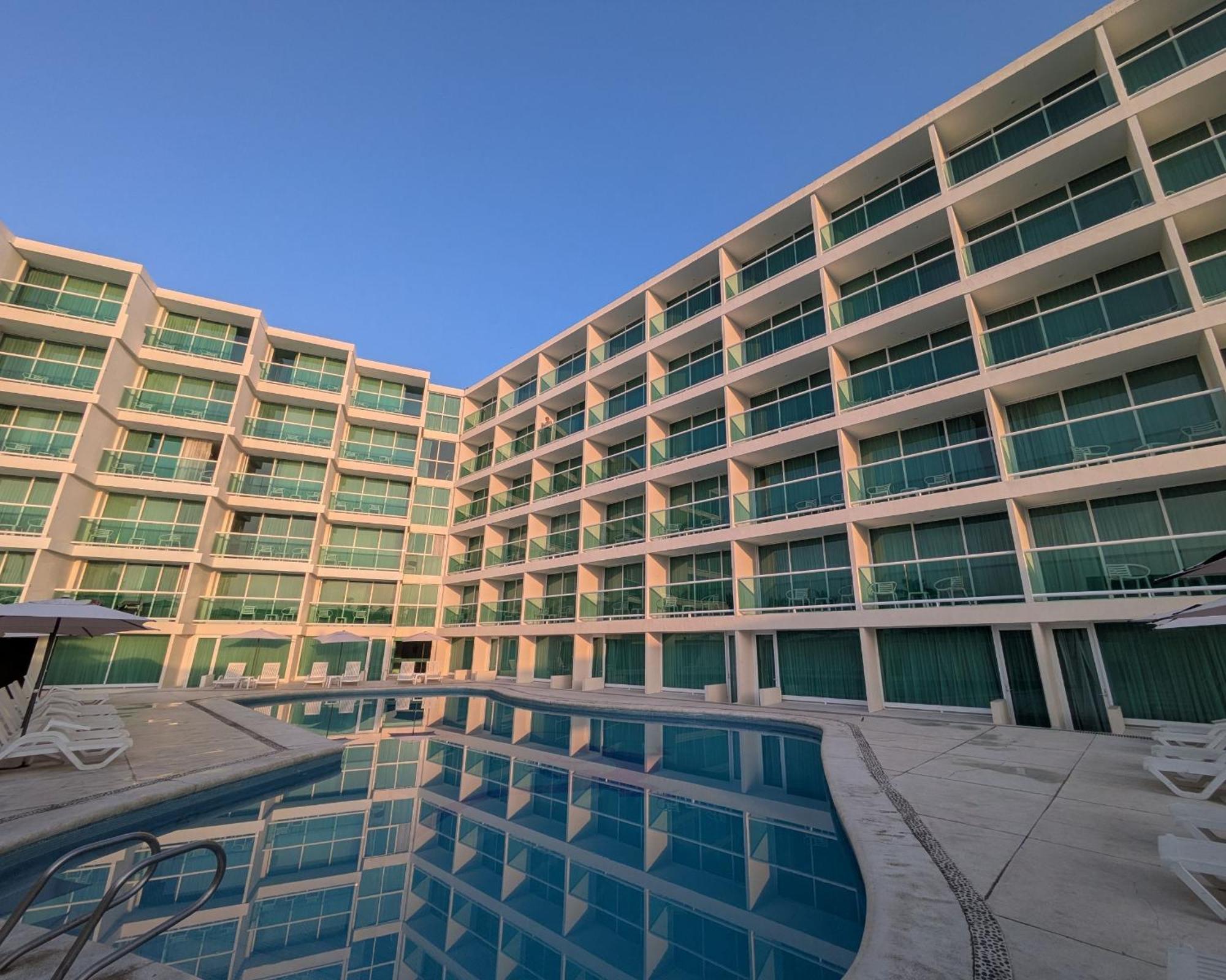 We Hotel Acapulco Kültér fotó